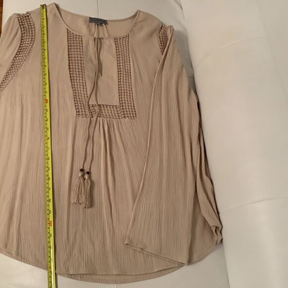 Joseph A. Viscose Crinkle Top With Crochet Detail Tunic Size XL - Picture 7 of 12